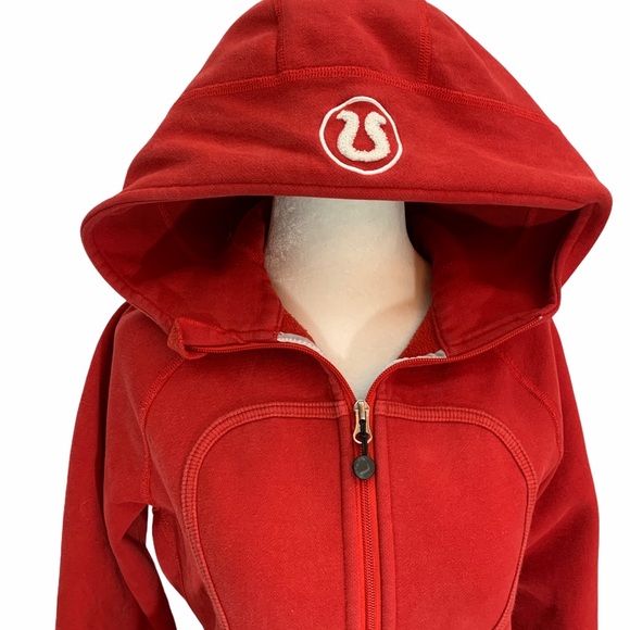 ♥️SOLD♥️Lululemon Red Scuba Hoodie EUC Size 6 - Picture 2 of 8